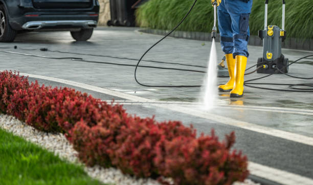 Post-Construction Pressure Washing in Ithaca, MI